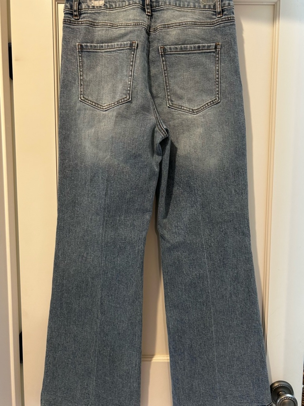 CAbi Jamie Jeans - 6875 - size 8R - Picture 4 of 6